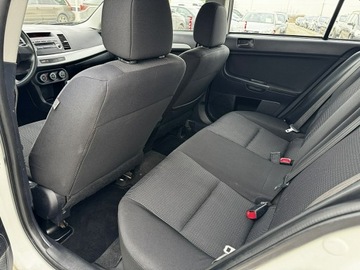 Mitsubishi Lancer IX Sportback 1.6 MIVEC 117KM 2011 Mitsubishi Lancer Benzyna Klima Gwarancja, zdjęcie 12