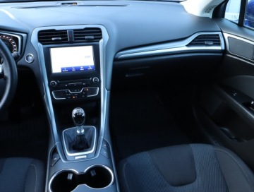 Ford Mondeo V Kombi 2.0 TDCi 150KM 2017 Ford Mondeo 2.0 TDCI, Salon Polska, Serwis ASO, zdjęcie 7