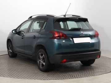Peugeot 2008 I SUV Facelifting 1.2 PureTech 82KM 2017 Peugeot 2008 1.2 PureTech, Salon Polska, zdjęcie 3