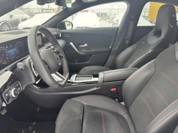 Mercedes CLA C118/X118 Coupe Facelifting 1.3 200 163KM 2025 Mercedes-Benz CLA 200 Gwarancja/ AMG Line/ Reflekt, zdjęcie 16