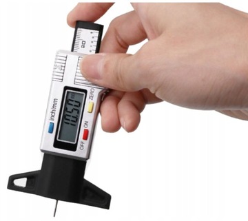 ЦИФРОВОЕ ИЗМЕРЕНИЕ ГЛУБИНЫ ПРОТЕКТОРА ШИН