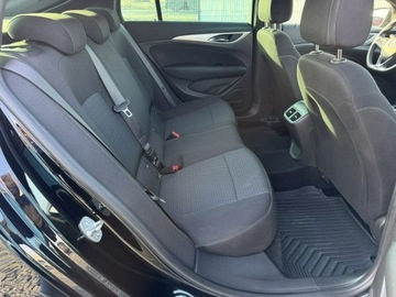 Opel Insignia II Grand Sport Facelifting 2.0 Diesel 174KM 2022 Opel Insignia 2.0 CDTi 174KM 2022r bogata wersja, zdjęcie 11