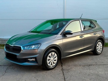 Skoda Fabia IV 2025 SKODA Fabia Essence 1.0 TSI 115KM