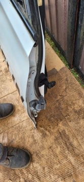 BMW 3 F30 DVEŘE PŘEDNÍ PRAVÉ KPL A96