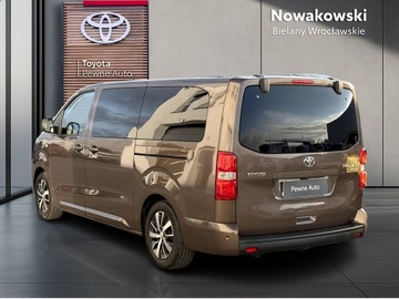 Toyota Proace II Furgon Medium 2.0 D-4D 177KM 2023 Toyota PROACE VERSO 2.0 D4-D Long VIP 2.0 D4-D Lon, zdjęcie 1