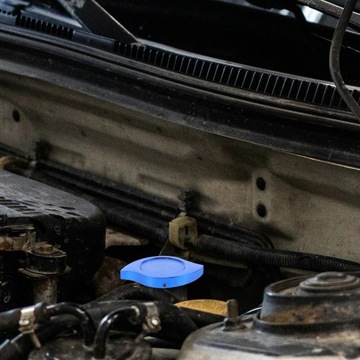 РАДИАТОР БАК ДВИГАТЕЛЬ МАСЛЯНО-НАПОЛНИТЕЛЬНАЯ КРЫШКА РАДИАТОР