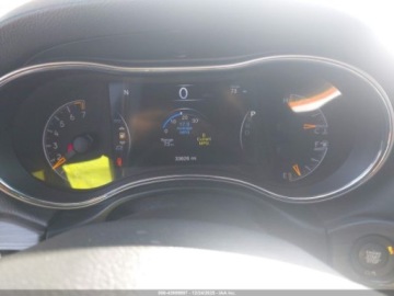 Jeep Grand Cherokee IV 2021 Jeep Grand Cherokee Laredo X 2021 3.6 Benzyna 293KM, zdjęcie 10