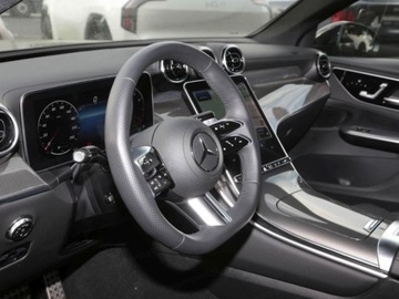 Mercedes GLC C254/X254 2025 GLC Coupe 200 d 4-Matic AMG Line 2.0 (163KM) 2025, zdjęcie 6