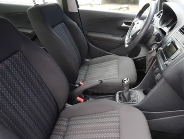 Volkswagen Polo V Hatchback 3d Facelifting 1.0 60KM 2015 VW Polo 1.0, Salon Polska, 1. Właściciel, zdjęcie 8
