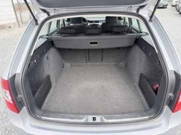 Skoda Superb II Outdoor 1.6 TDI CR DPF 105KM 2014 Škoda Superb Skoda Superb 1.6 TDI 105KM 2014r., zdjęcie 34