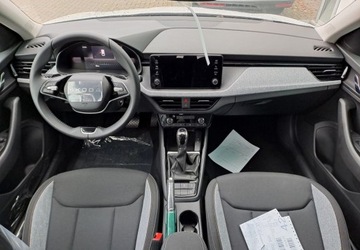 Skoda Scala Hatchback Facelifting 1.0 TSI 115KM 2025 Skoda Scala 1.0 TSI 115KM DSG EDITION 130, dostepna od reki Benzyna 115KM, zdjęcie 6