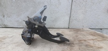 PEDAŁ SPRZĘGŁA HAMULCA EUROPA SUBARU FORESTER III