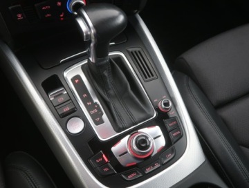 Audi Q5 I SUV Facelifting 2.0 TDI clean diesel 190KM 2015 Audi Q5 2.0 TDI, Salon Polska, 187 KM, 4X4, zdjęcie 15