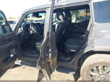 Toyota Land Cruiser VIII 2025 Toyota Land Cruiser 2025 TOYOTA LAND CRUISER 2.4 Hybryda 465KM, zdjęcie 12