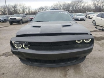 Dodge Challenger III 2021 Dodge Challenger Sxt 2021 3.6l 3.6 Benzyna 303KM, zdjęcie 5