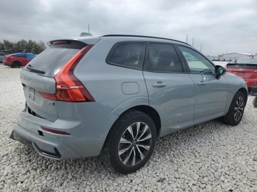 Volvo XC60 II 2024 Volvo XC 60 Core 2024 2.0l 2.0 Benzyna 247KM, zdjęcie 3