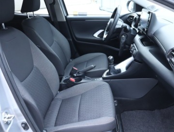 Toyota Yaris IV Hatchback 1.5 Dynamic Force 125KM 2023 Toyota Yaris 1.5 VVT-i, Salon Polska, zdjęcie 8