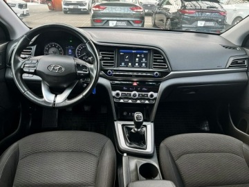 Hyundai Elantra VI Sedan Facelifting 1.6 MPI Gamma 128KM 2020 Hyundai Elantra NAVI KAMERA 1-WŁ. Kraj Bezwyp, zdjęcie 12