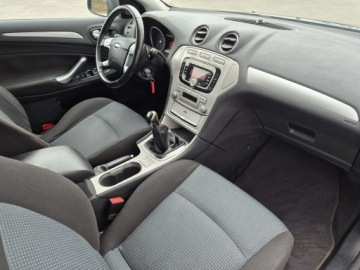 Ford Mondeo IV 2009 Ford Mondeo 1.6 Benzyna, Klimatyzacja, Hak, zdjęcie 18