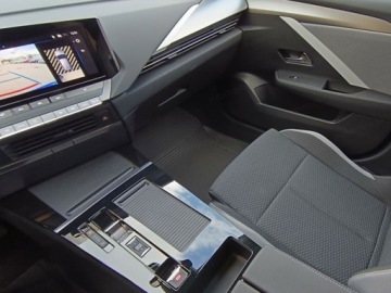 Opel Astra L Hatchback 1.2 Turbo 130KM 2025 Od ręki - Edition S&amp;S aut 1.2 T 130KM / Pakiet Tech Edition, Komfort, zdjęcie 9