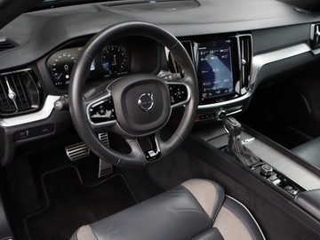 Volvo S60 III Sedan 2.0 T5 250KM 2019 Volvo S60 T5, Salon Polska, 1. Właściciel, zdjęcie 19