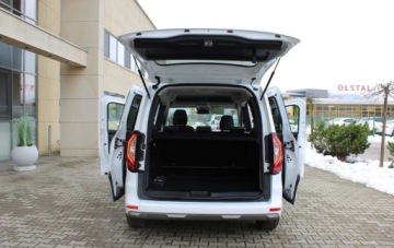 Renault Kangoo III VAN 1.3 TCe 130KM 2024 Renault Kangoo TCe 130 EDC Techno, zdjęcie 4