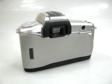 MINOLTA DYNAX 40 — корпус/камера