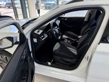 Skoda Kamiq Crossover Facelifting 1.0 TSI 115KM 2025 Skoda Kamiq Kamiq Edition 130 1,0 TSI 85 kW 7-biegowa DSG Benzyna 115KM, zdjęcie 9