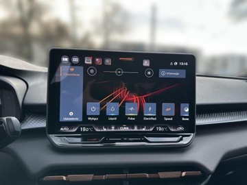 Cupra Terramar SUV 1.5 eTSI 150KM 2025 Cupra Terramar 1.5 eTSI 150KM Pakiet Edge Pakiet D, zdjęcie 17