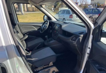 Fiat Doblo IV 1.4 T-Jet 16V 120KM 2018 Fiat Doblo Fiat Doblo SX 1.4 BenzynaLPG 120KM, zdjęcie 9