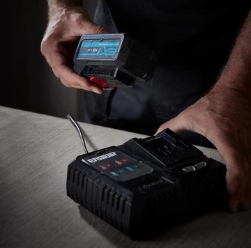 Циркулярная пила ERBAUER ECS18Li + ЗАРЯДНОЕ УСТРОЙСТВО + аккумулятор 4 Ач + чемодан