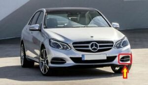 CHRÓM MŘÍŽKY LEVÝ MERCEDES W212 FACELIFT