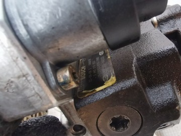 ČERPADLO VSTŘIKOVAČE 0445010052 33100-4A000 KIA SORENTO HYUNDAI H1 2.5 CRDI