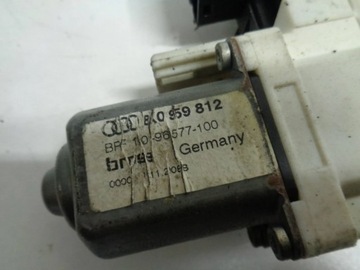 AUDI A4 B8 A5 SUPERB MOTOREK OKNO PRAVÝ