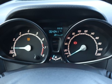 Ford Tourneo Courier I Mikrovan 1.0 EcoBoost 100KM 2017 Ford Tourneo Courier 1.0 EcoBoost, Salon Polska, zdjęcie 10