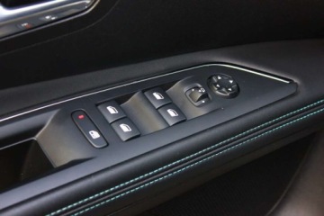 Peugeot 3008 II Crossover Facelifting  1.5 BlueHDi 130KM 2022 Peugeot 3008 1.5 HDI 130KM LIFT I Wlasciciel Serwis Bezwypadkowy Pewne Au, zdjęcie 31