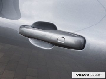 Volvo XC60 II 2020 Volvo XC 60 T8 AWD Plug-In Hybrid Momentum Pro 303, zdjęcie 26