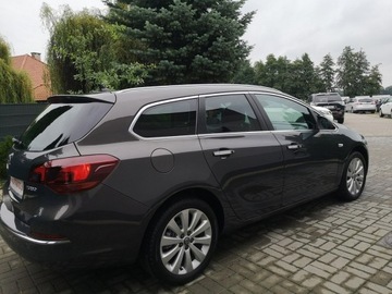 Opel Astra J Sports Tourer Facelifting 1.4 Turbo ECOTEC 140KM 2013 Opel Astra 1.4 16v 140KM Klimatronik Tempomat, zdjęcie 4