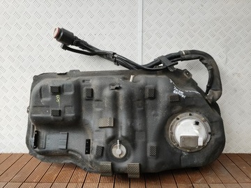 HYUNDAI TUCSON III 15-21 1.6 T-GDI NÁDRŽ PALIVA ČERPADLO 31110-D7050 OE