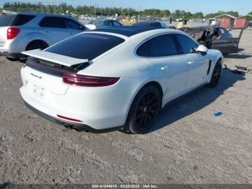 Porsche Panamera II Sport Turismo 2.9 V6 440KM 2018 Porsche Panamera Porsche Panamera 4S, od ubezpieczalni 2.9 Benzyna 440KM, zdjęcie 4