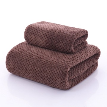 KOMPLET 2x RĘCZNIKÓW Z MIKROFIBRY M02 BRĄZOWY