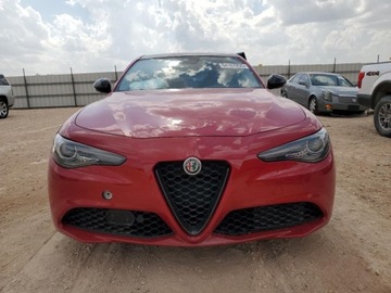 Alfa Romeo Giulia II Sedan Facelifting 2.0 Turbo 280KM 2020 Alfa Romeo Giulia 2020 2.0l 2.0 Benzyna 280KM, zdjęcie 5