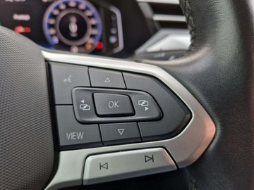 Volkswagen Arteon Fastback Facelifting 2.0 TSI 190KM 2021 Volkswagen Arteon Salon Pl Bogata wersja Virtual Grzana tylna kanapa 2.0, zdjęcie 17
