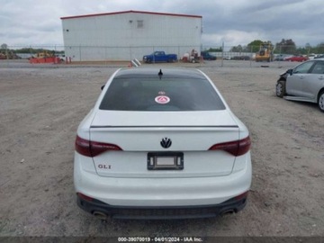 Volkswagen Jetta VI 2023 Volkswagen Jetta 2023r, 2.0T, GLI 2.0 Benzyna 250KM, zdjęcie 3