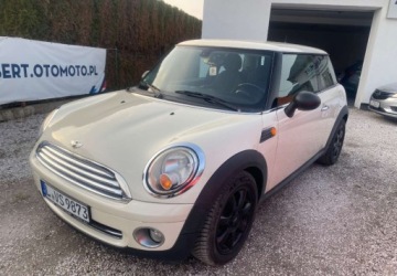 Mini One II Hatchback 1.4 95KM 2009 MINI ONE Gwarancja Oplacony Bezwypadkowy 1.4 Benzyna 95KM, zdjęcie 1