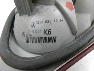 MERCEDES E W210 95-99 SVĚTLO ZADNÍ PRAVÁ SEDAN A2108201064