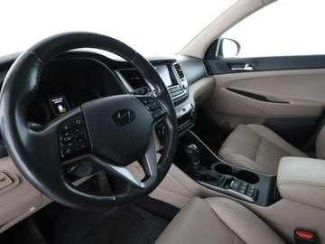 Hyundai Tucson III SUV 1.7 CRDi 141KM 2018 Hyundai Tucson automat full LED panorama jasne, zdjęcie 13