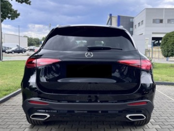 Mercedes GLC C254/X254 Coupe 2.0 300 258KM 2026 300 4M Pakiet AMG Premium + Hak z ESP + Pakiet Night + Kamera 360, zdjęcie 3