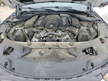 BMW Seria 8 II 2022 BMW Seria 8 M850xi 2022 4.4 Benzyna 523KM, zdjęcie 6
