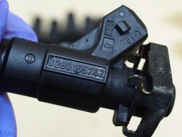 MERCEDES 1.8 2.3 2.8 3.2 ИНЖЕКТОР 0280155742